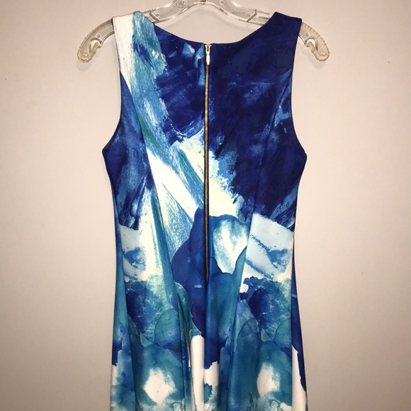 Blue floral dress - Picture 3 of 3